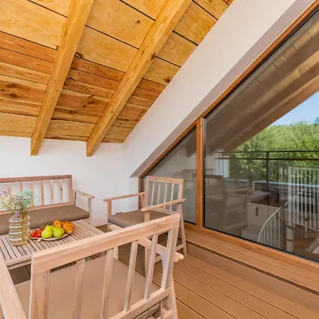 Mierzeja - Enklawa, Krynica Morska