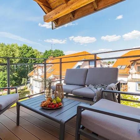 Mierzeja - Enklawa, Sala Zabaw, Basen, Apartmán *