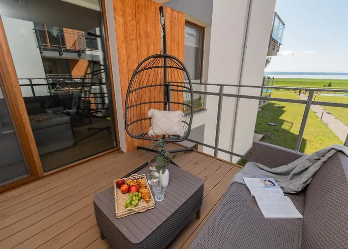 Mierzeja - Enklawa, Krynica Morska